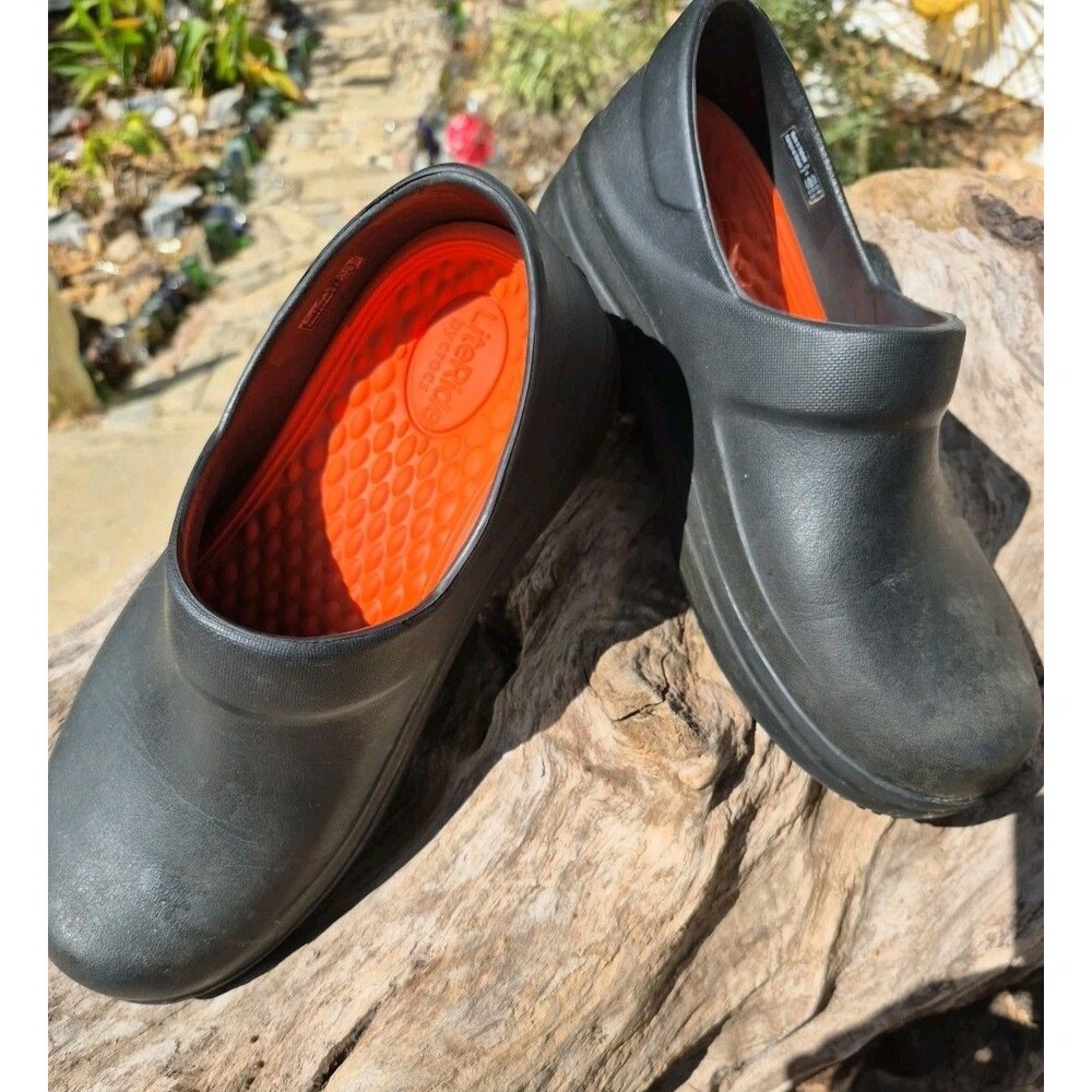 Restaurant Approved Crocs for Women Non Slip Size 9 Black Lite Ride By Crocs